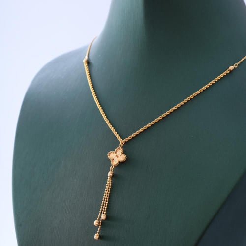 عقد ذهب عيار 21