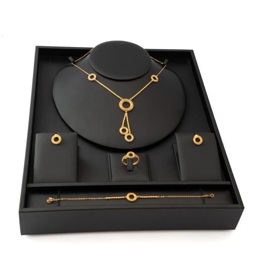 طقم ذهب عيار 21