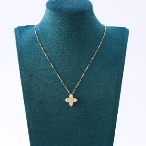 عقد ذهب عيار 18