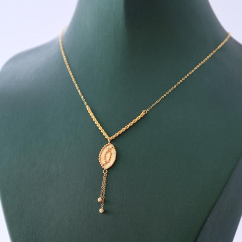 عقد ذهب عيار 21