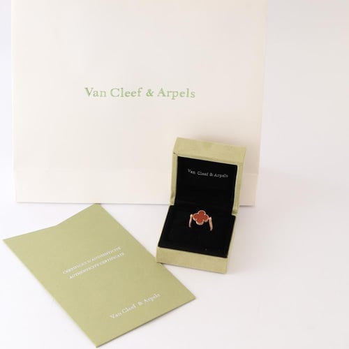 خاتم ذهب عيار 18