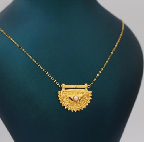 عقد البراشي ذهب عيار 21