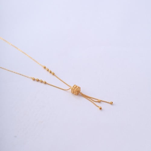 عقد ذهب عيار 21