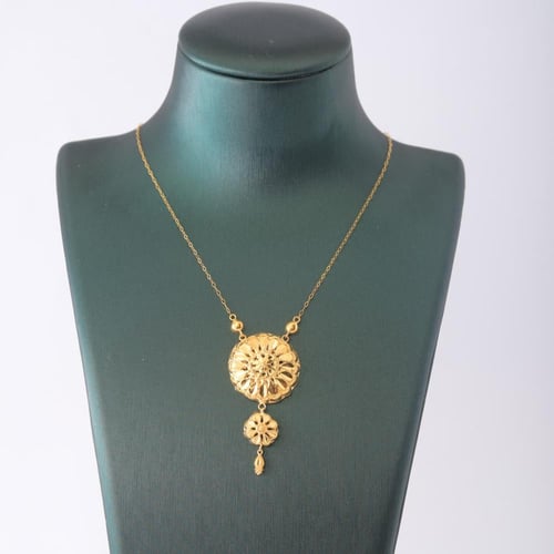 عقد ذهب صافي عيار 21