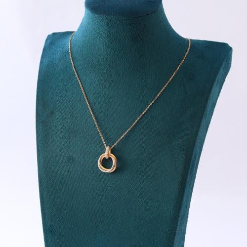 عقد ذهب عيار 18