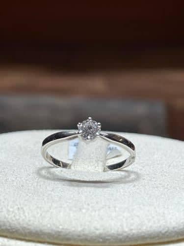خاتم خطوبة سوليتير الماس فاخر