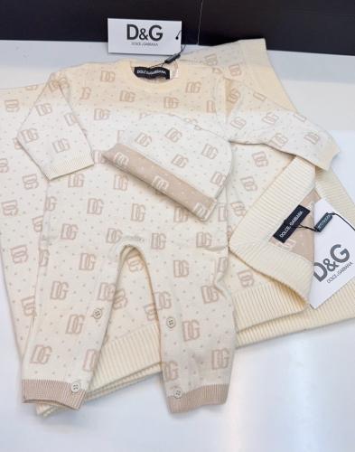 طقم دولتشي ٤ قطع