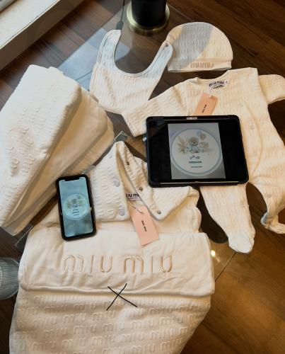 طقم ميو ميو بدون مدس ٤ قطع