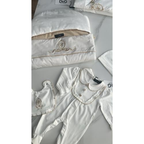 طقم دولتشي خمس قطع ( كيس الماركة مجاناً)