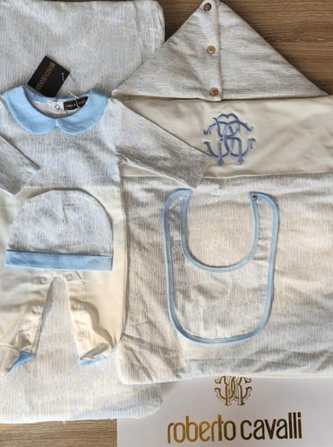 طقم كفالي ٥قطع ( كيس الماركة مجاناً)