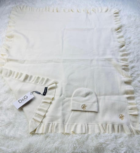 بطانية دولتشي (مع بوكس كيس الماركة مجاناً)