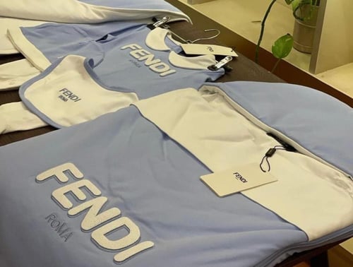 طقم فندي سماوي ٥قطع