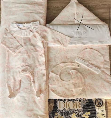 طقم ديور بناتي بدون مدس