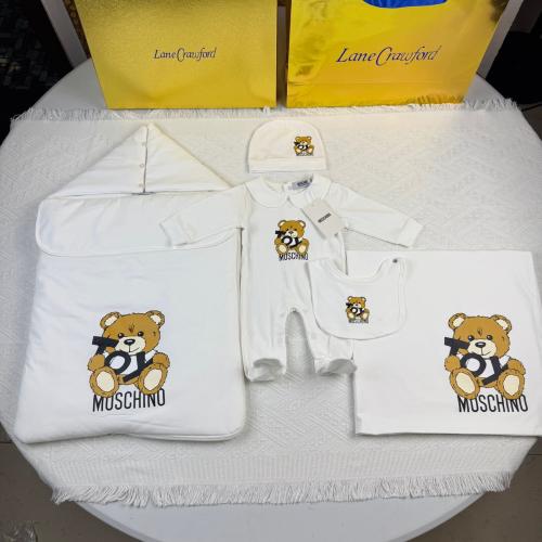 طقم مسكينو ٥ قطع