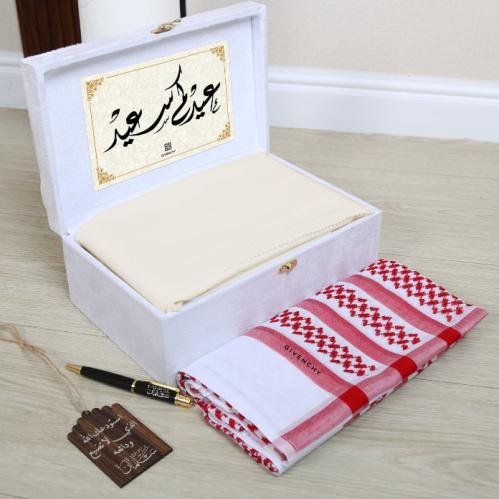 Luxurious men's gift box