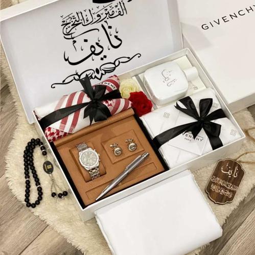 Luxury men's graduation set