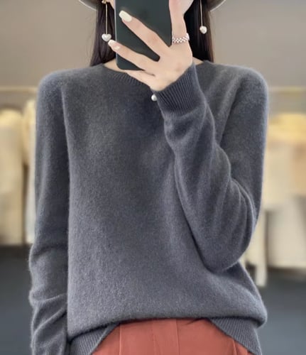 سترة نسائية كشمير برقبة دائرية من صوف 100% – بلوزة...