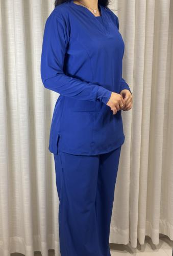 Long sleeve scrub
