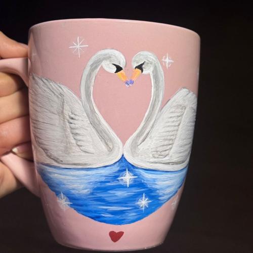 Lover’s swans mug