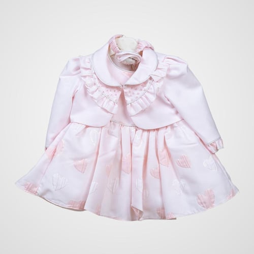 فستان وردي مع جاكيت شتوي