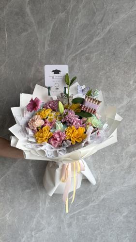 1 Pastel Bloom Bouquet