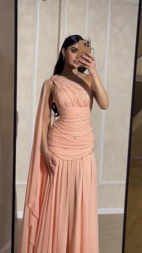 فستان لارينا