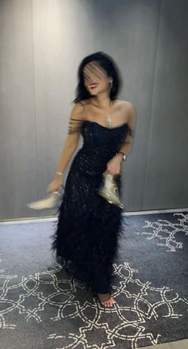 فستان كارمن