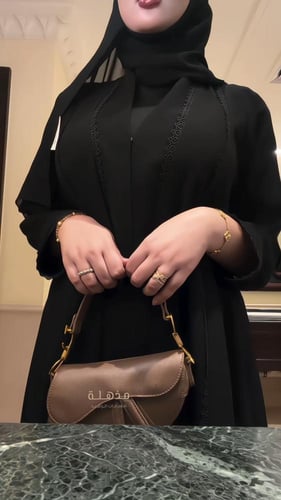 عبايه غرام