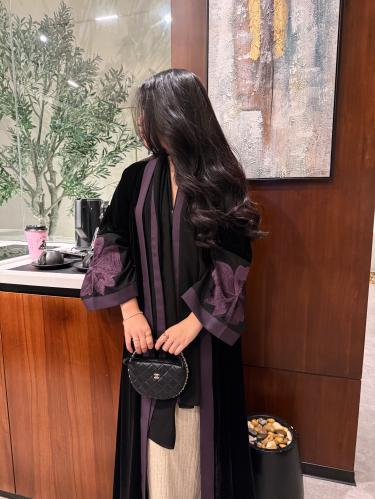 Majestic colored abaya