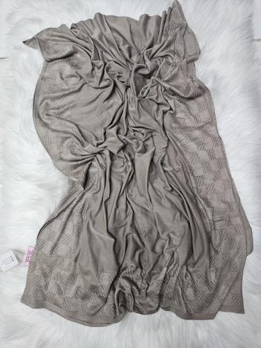 طرحه قطن كينار جاكار مربعات الشطرنج - متعدد الالوا...