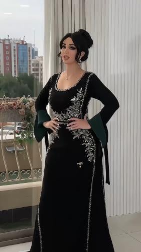 فستان نورا