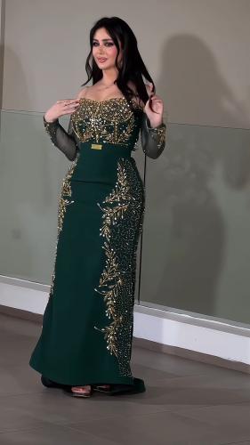فستان ابتسام