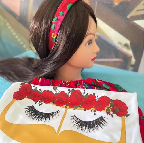 تيشرت البرقع الاحمر