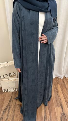 AB004