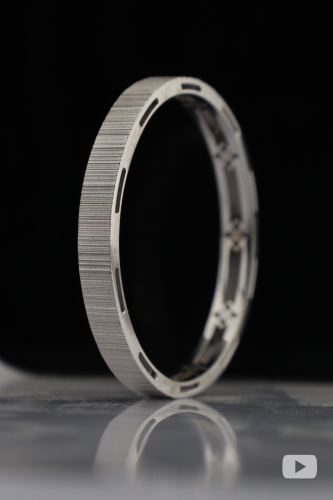 غوايش أطفال خيط الحرير أبيض