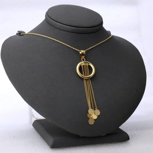 تعليقة مع الحلقان