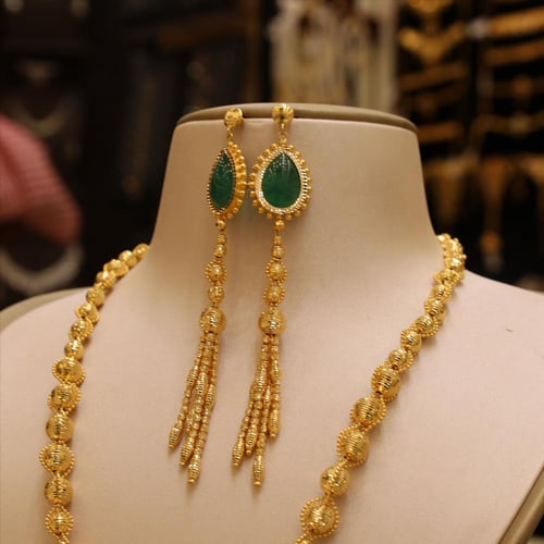 طقم ذهب سبحة حجر عقيق أخضر فاتح