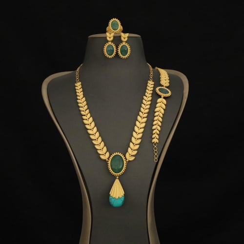 طقم مميز حجر عقيق أخضر