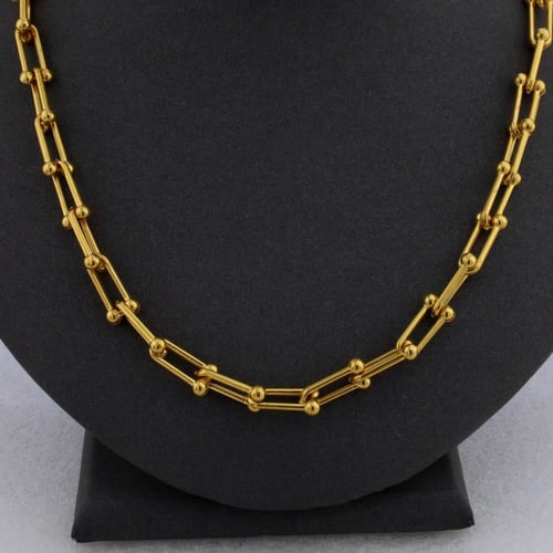 عقد تيفاني هاردوير