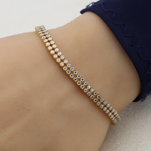 سوارة تنس دورين أبيض