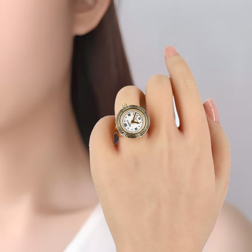 خاتم ساعة تصميم كلاسيكي Cartier