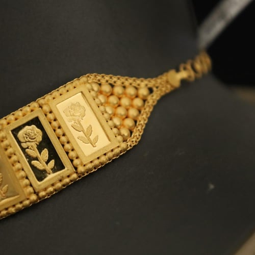 مخنق سبائك مع الحلق حجر أبيض عقيق