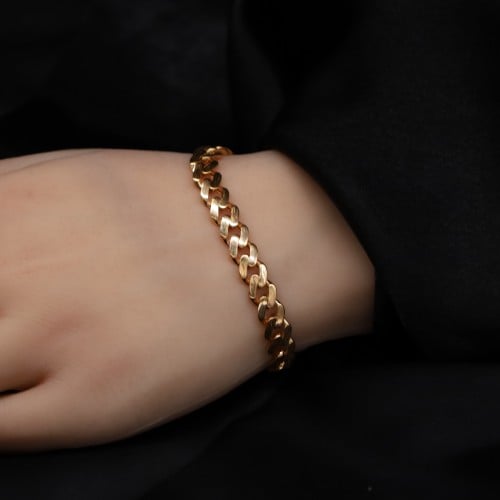 أسواره طايحة إيطالي