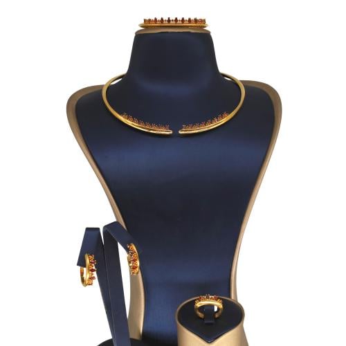 طقم طوق فصوص عسلية