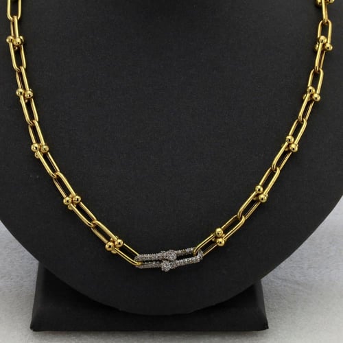 عقد تيفاني هاردوير عيار 18