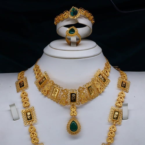 طقم ذهب كويتي عرائس