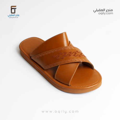 حذاء شرقي رجالي مطرز