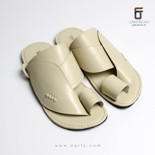 نعال شرقي كريمي