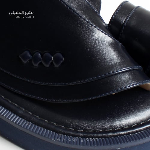 حذاء شرقي سادة