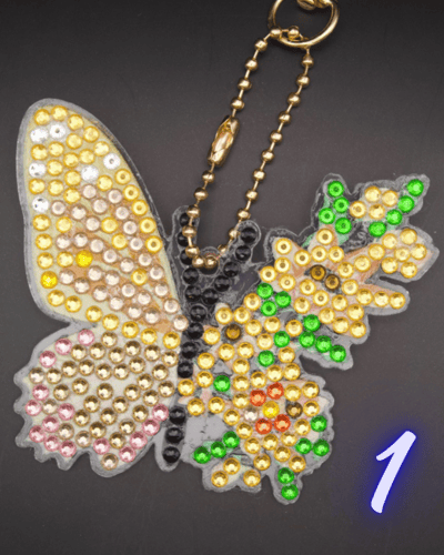 ميداليات الفراشات 2